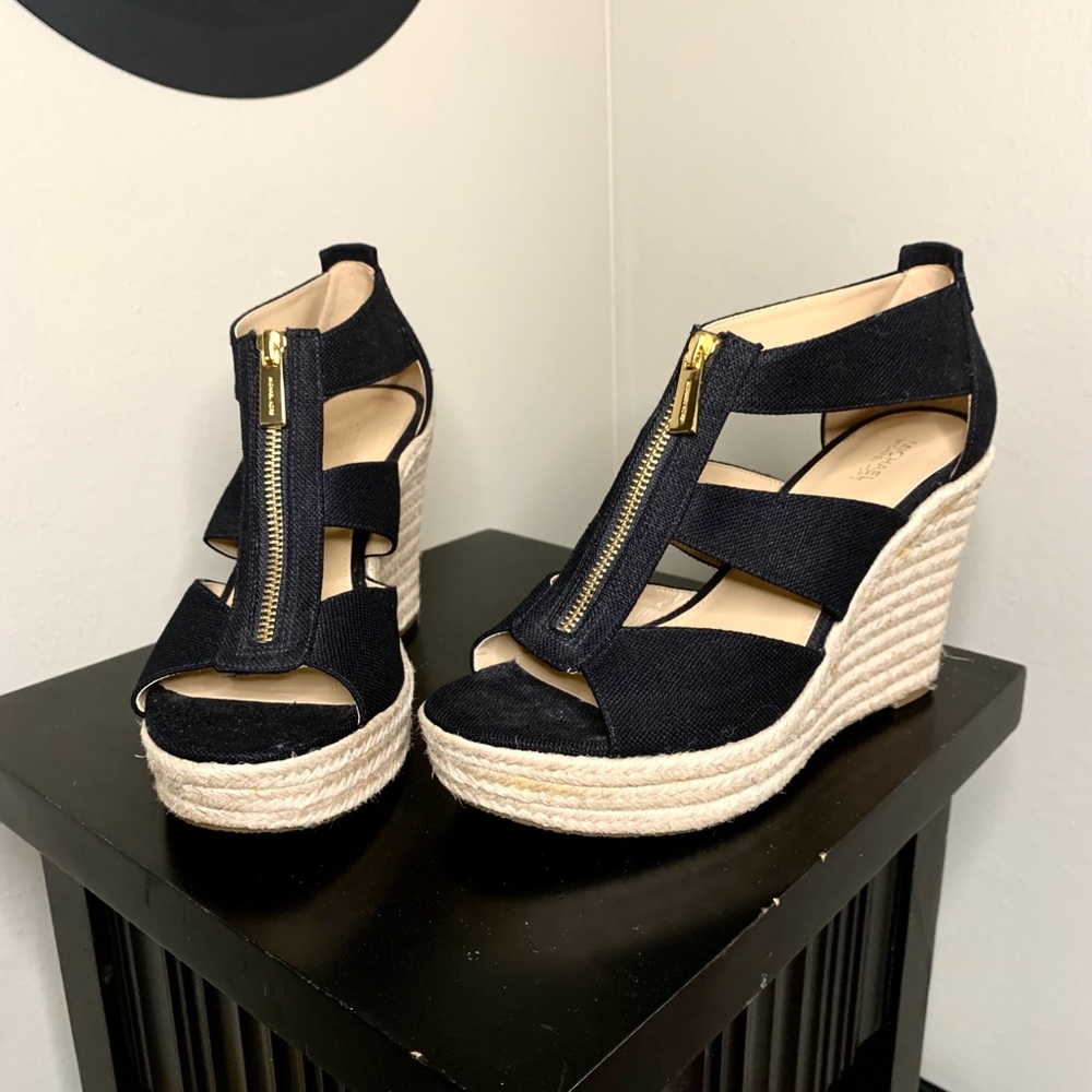 Michael Kors Black Damita Wedge Sandal sz 9.5 NWOT